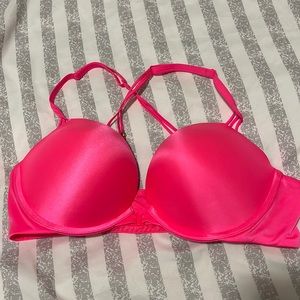 Victoria’s Secret Bombshell Plunge Bra